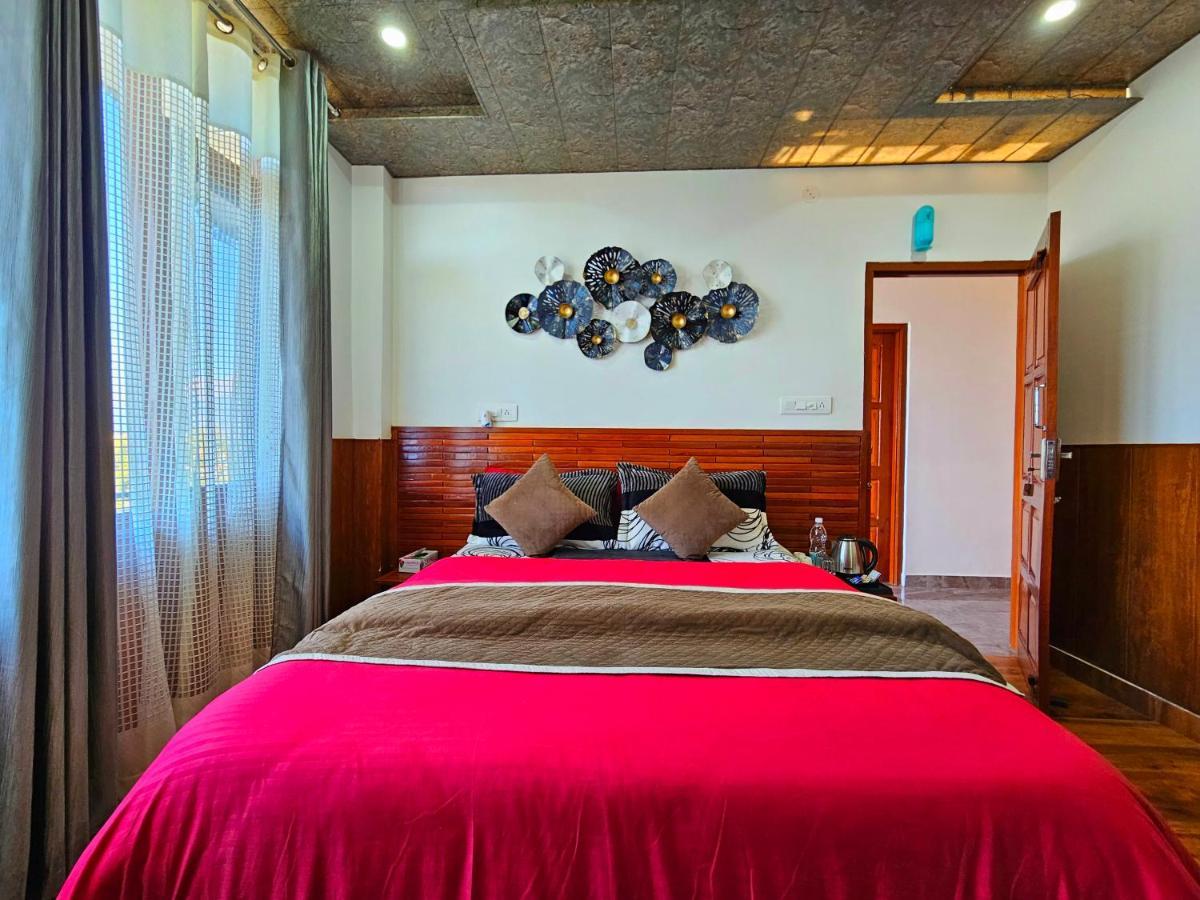 Hotel The Tulip Bir Zewnętrze zdjęcie
